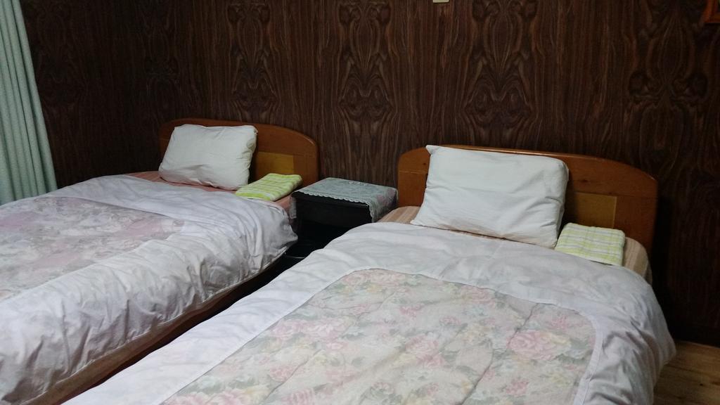 Minshuku Toshi Hotel Yakushima  Exterior photo